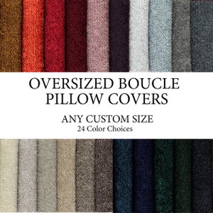 Może przedstawiać: Wybór 24 różnych kolorów  dużych poszewek na poduszki z boucle. Poszewki na poduszki są wykonane z miękkiej, fakturowanej tkaniny i są dostępne w różnych kolorach, w tym brązowym, szarym, niebieskim, zielonym i czerwonym. Tekst na obrazku brzmi "Duże poszewki na poduszki z boucle, dowolny rozmiar na zamówienie, 24 opcji kolorystycznych".