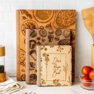 Personalized Recipe Book, Wooden Personalized Cookbook, The Perfect Gift for Mom, Personalized with Your Name