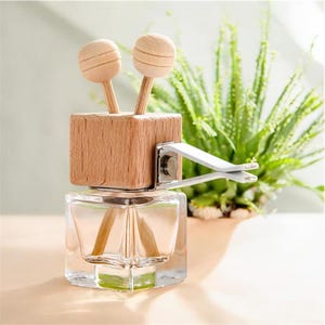 Wooden Car Reed Diffuser: Designer Fragrances Includes Vent Clip - Gift Boxed