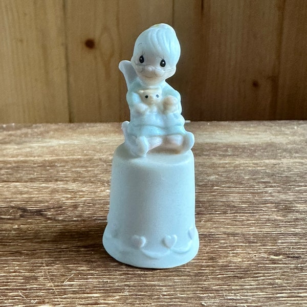 Purrfect Grandma 1984 Precious Moment Samuel J Butcher Porcelain Thimble