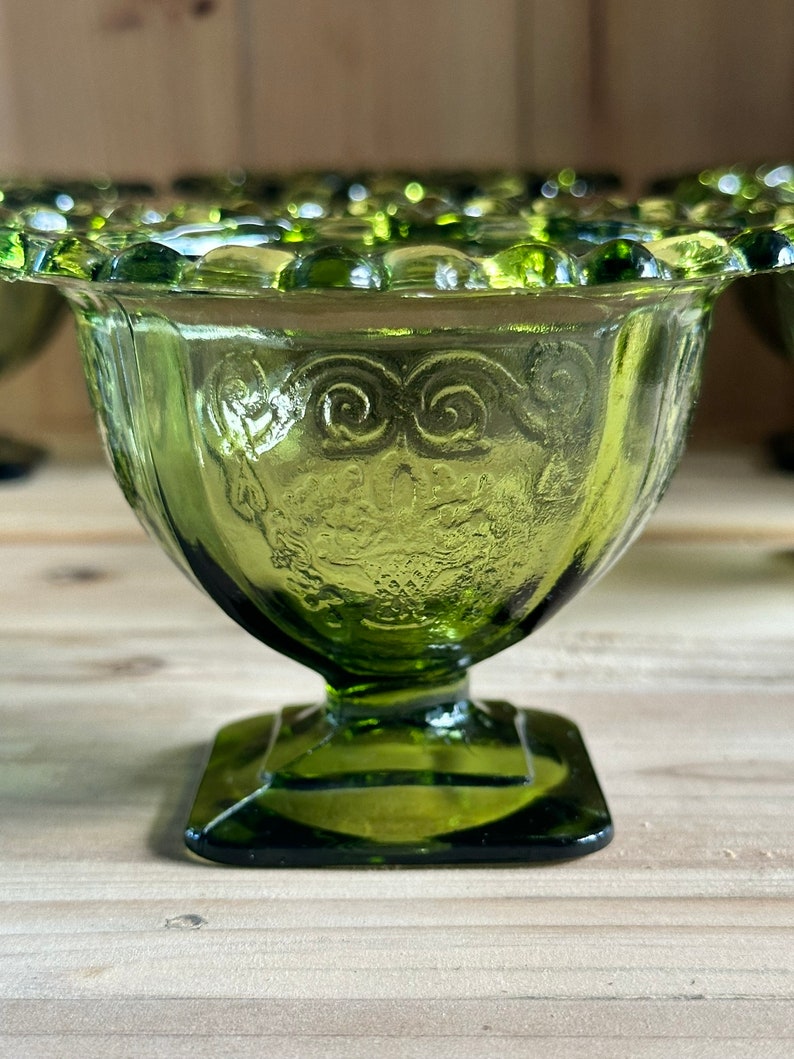 Indiana Glass Candy Dish Emerald Green Vintage Bowl Footed Depression