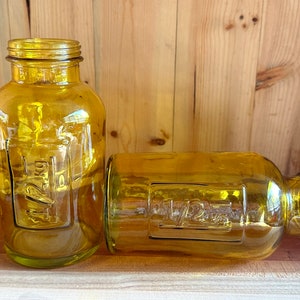 Glass Apothecary Bottle Set of Vintage Medical 2 Jars Amber Yellow Thick Glass 1/2 kg