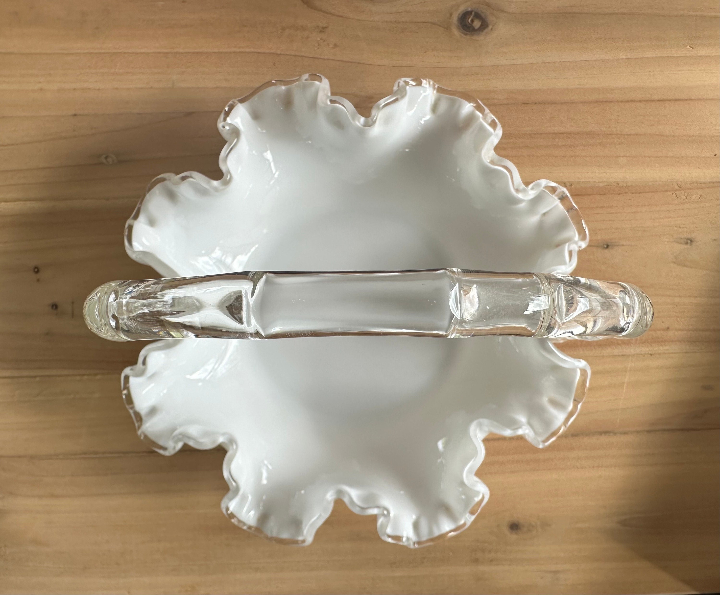 フェントン ミルクガラス レース クリア フリルエッジ ヴィンテージ