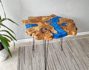 Epoxy Coffee Table made of Olive Wood | Unique Resin Side Table | Live Edge Coffee Table | Farmhouse Table | Modern Coffee Table | End Table