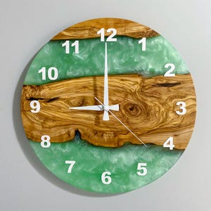 Personalized Resin Olive Wood Wall Clock: Custom Epoxy Art