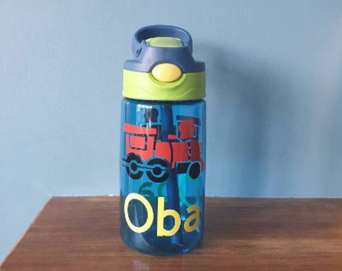 Kids 480ml drinks bottle with popup spout, handle , and personalised with a name and Train design.