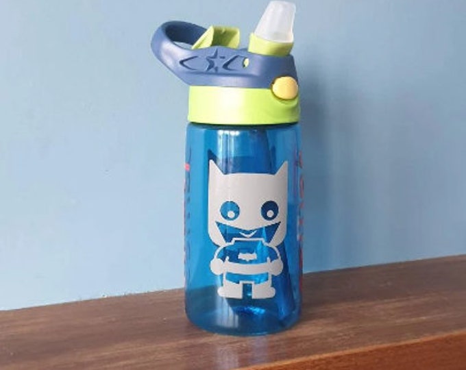 Kids 480ml leak proof pop up spout water bottle with handle personalised with a vinyl name and bat boy design. BPA free.