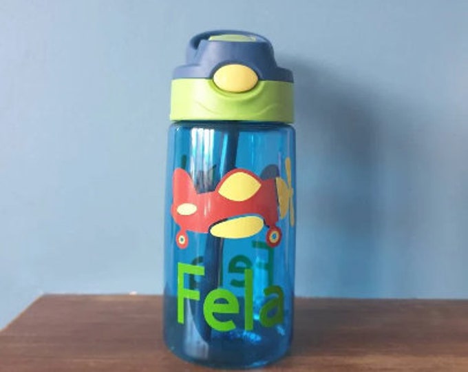 Kids water bottle 480ml leak proof pop up spout water bottle with handle personalised in vinyl with a name and  airplane design. BPA free.