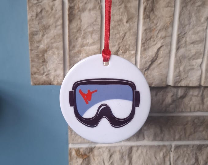 Snowboarding Christmas tree decoration with lovely Snowboarder Christmas design