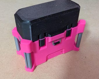 Milwaukee Themed - Airpod Pro Case (Gen 2)