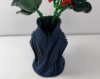 Wraith Cloak Vase | 3D Printed Gothic Flower Pot, Dark Fantasy Decor