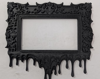 Gothic Dripping Picture Frame – Ornate Baroque 4x6 Photo Display – Dark Academia Wall Decor