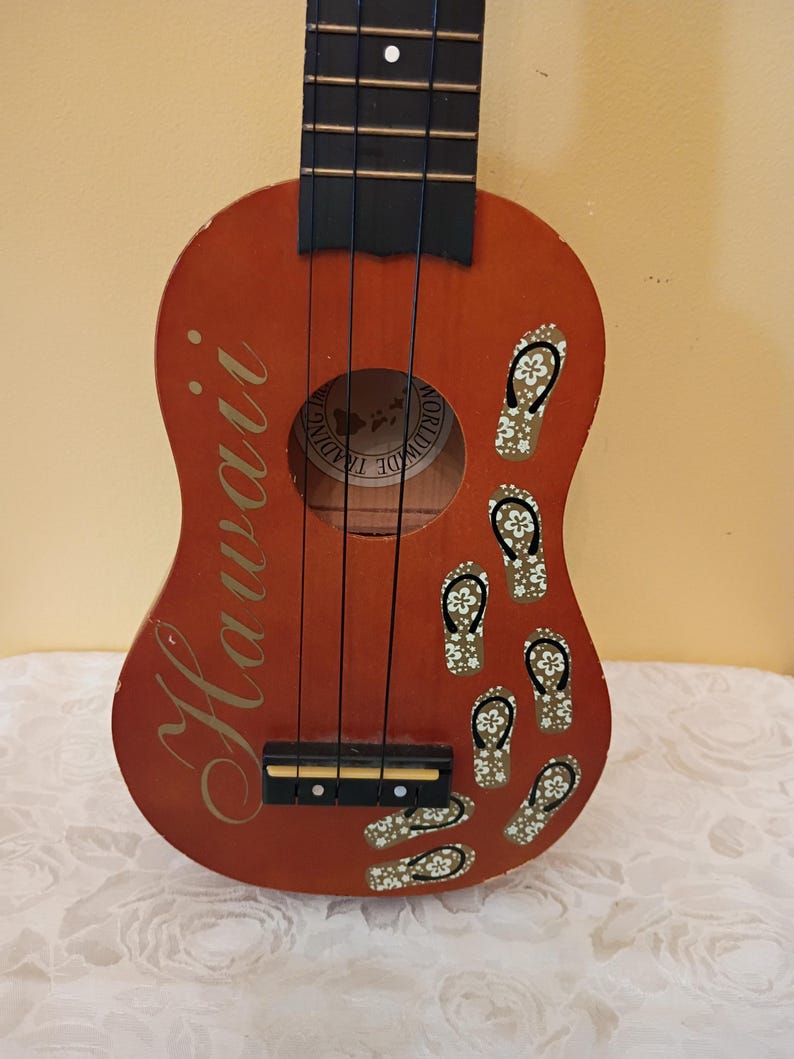 Vintage Universal Worldwide Trading Company Hawaii Ukulele. It is 21 ...