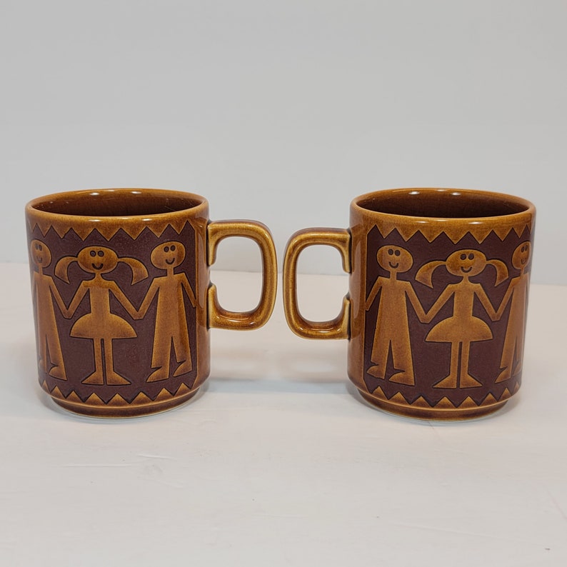 Hornsea England Mug Children Holding Hands Lot of 2 Brown Coffee Mugs