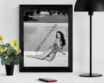 JULIE NEWMAR, Celebrity 8 x 10 Photo, Cat Woman, Vintage Photo, Printable Photo, Instant Download, 300 DPI, Wall Art