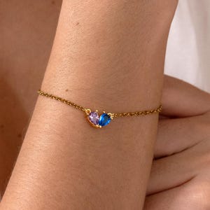 Pulsera personalizada con corazón y piedra de nacimiento, pulsera personalizada con dos piedras de nacimiento, pulsera delicada de oro, regalo de aniversario para ella, regalos para el Día de la Madre
