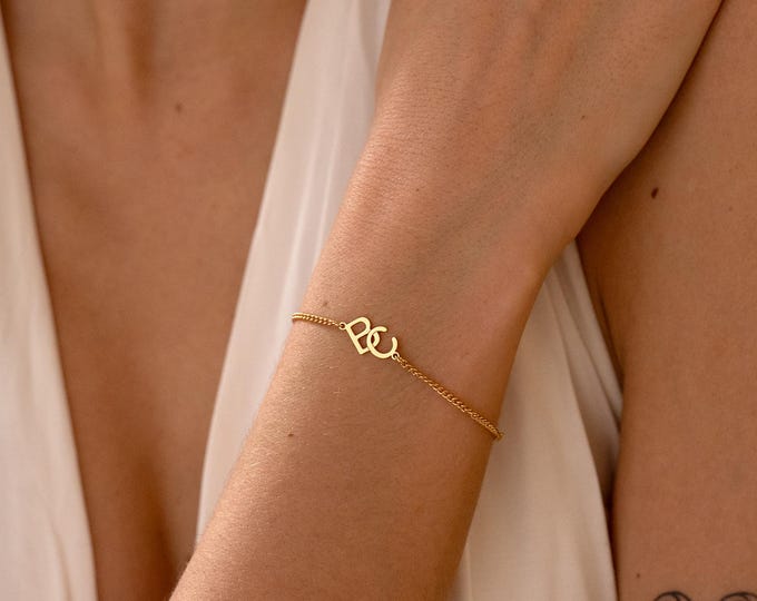 Personalized Two Initial Bracelet, Couple Interlocking Letter Bracelet, Dainty Stackable Bracelet, Gifts for her, Birthday Gift for Wife