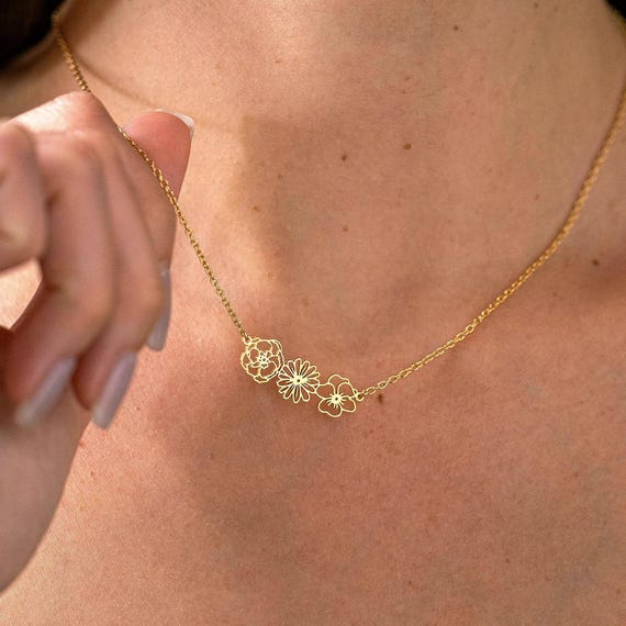 Custom Dainty Birth flower Necklace, 18K Gold Birth Flower Necklace, Necklace for Mother, Personalized Family Gift,Mother's Day gift for Mom
