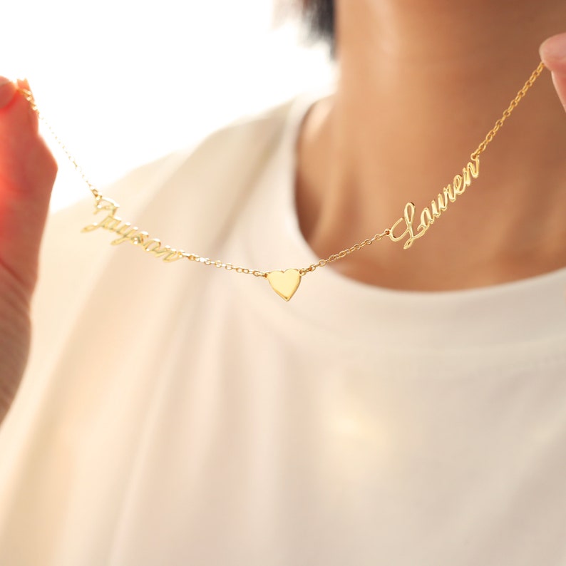 Collana con nome di coppia con cuore,Collana con doppio nome,Collana con due nomi in oro,Regali per coppie,Gioielli personalizzati,Regalo per la festa della mamma immagine 2