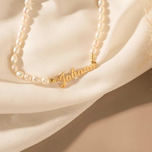 Personalized Pearl Name Necklace, Custom Name Necklace with Pearl Chain, Personalized Gift for Mother, Bridesmaid Gift, Necklace for Women