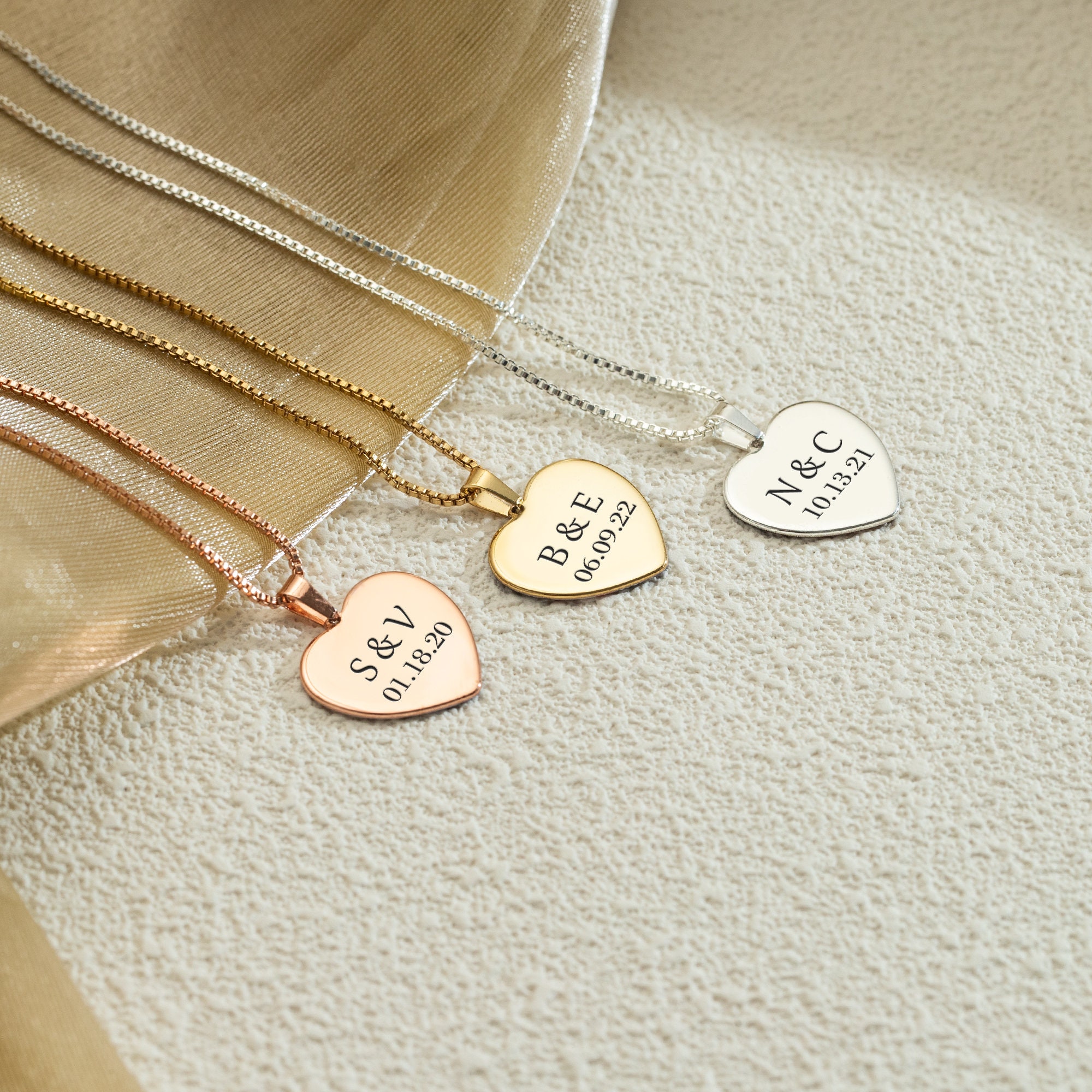 Personalized Couple Necklace Charm Double Sided Custom Name/Date Matching  Heart Pendant Gift for Men Women
