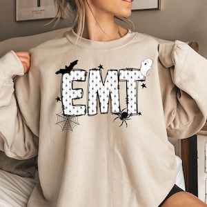Halloween EMT Sweatshirt Emt Geschenke Emt Sweatshirt Sanitäter Geschenk Ersthelfer Geschenk Sanitäter Pullover EMT Studenten Spooky Emt Rundhalsausschnitt EMS