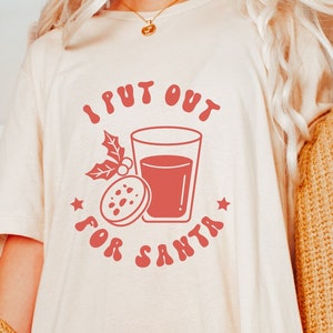 J’ai sorti pour le t-shirt du Père Noël, chemise de Noël drôle, tee de Noël mignon pour les femmes, chemise de Père Noël drôle, chemise de Noël pour les femmes, tee de Noël moche
