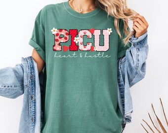 PICU Krankenschwester Shirt Kinderintensivstation Shirt PICU Krankenschwester Tshirt Komfort Farben Krankenschwester Wertschätzung Geschenk Kinderpflegerin Erdbeere