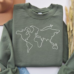 World Map Sweatshirt, Travel Sweatshirt, Adventurer Shirt, Traveler Gift, World Minimalist Map Sweatshirt, Road Trip, Wanderlust Sweater