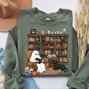 Ghost Book Reader Sweatshirt, Reading Tee, Book Lover Gift, Reading Enthusiast Book T-shirt, Ghost Reader Tee, Literature Lover, Sweatshirt
