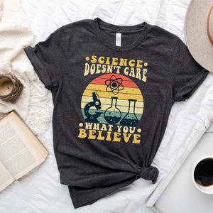 レディースファッション Science Doesnt Care What You Believe In Funny T-Shirt EF-APP-CWT-00003(TrueRoyal).jpg