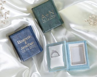 Mini Vintage Book Gift Box, Moon ring engagement box, Proposal ring box, Spellbook ring box, Wedding ring jewelry box, Proposal ring box