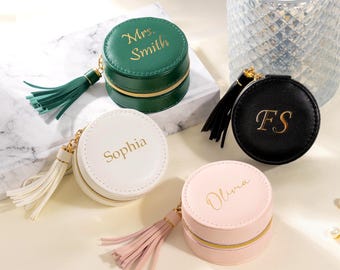 Round Travel Ring Jewelry Box, Custom Name Tassel Round Leather Jewelry Box, Bridesmaid Gift Wedding Gift Bachelorette Gift Christmas Gift