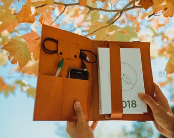 Handmade Genuine leather tablet case with engraving