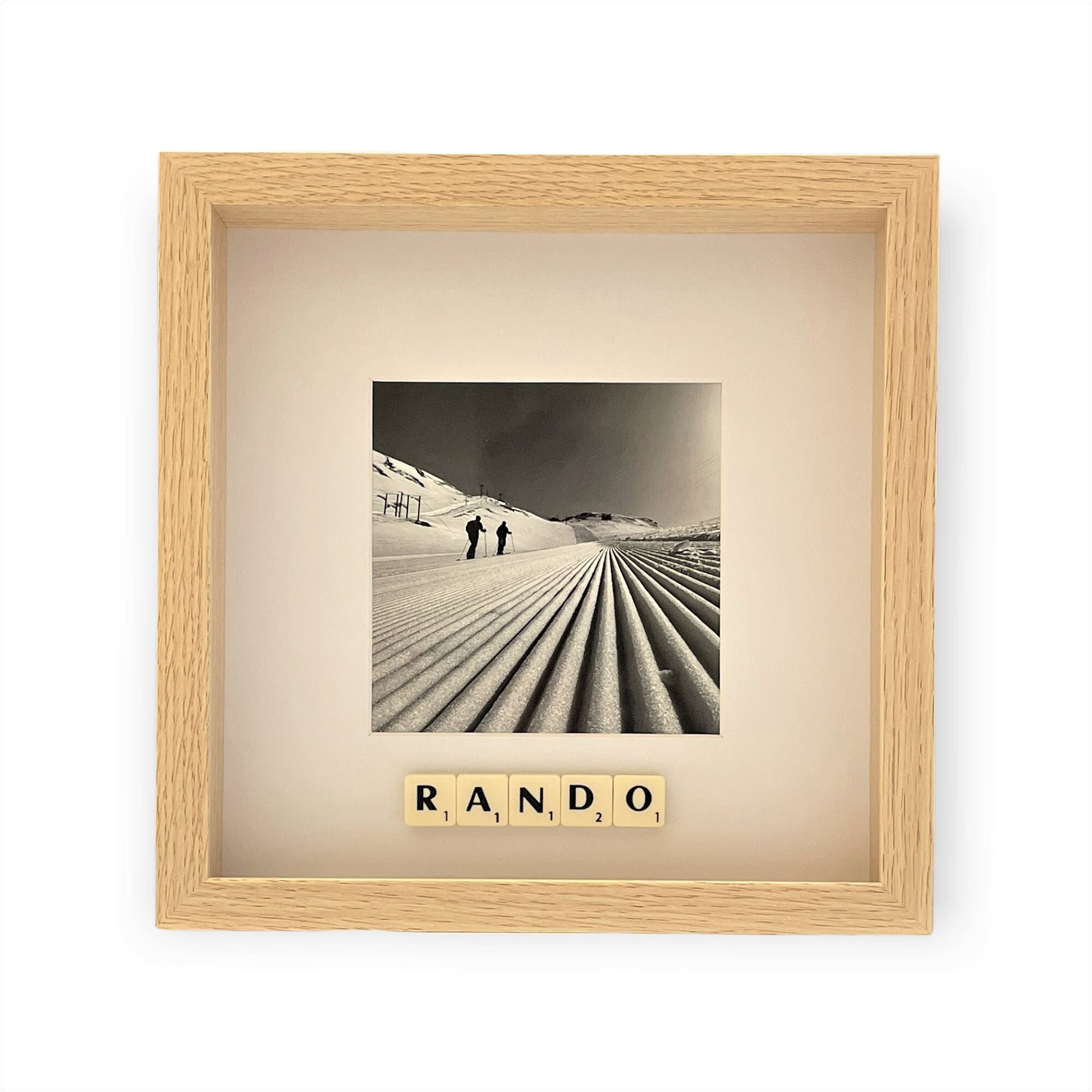 Cadre Rando/Montagne Personnalisable Lettres Scrabble et Couleur Du Cadre