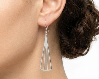 Art Deco Fan Earrings — Vintage Style Gold Filigree Drop Earrings, 1920s Inspired Jewelry Gift for Her