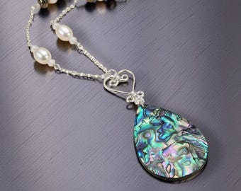Iridescent Abalone Pendant Necklace — Natural Pearl & Crystal Beaded Chain Jewelry Gift for Her