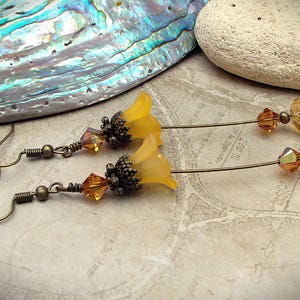 Flower Fairy Earrings - Bell Flower Drop Earrings - Vintage Style Lucite Dangle Earrings, Gift for her, bell flower earrings, antique style