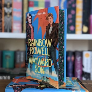 Wayward Son by Rainbow Rowell custom stencil sprayed edge Fore-edge hand painted books gift special edition