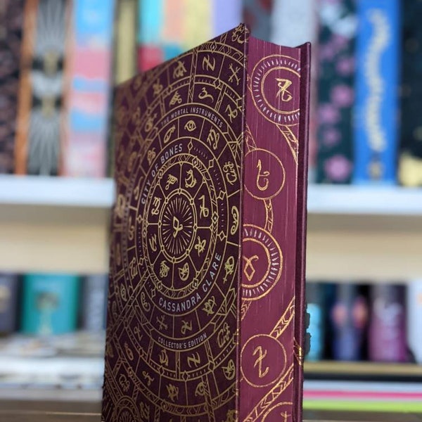 15th anniversary City of Bones by Cassandra Clare custom stencil sprayed hand painted edge books gift special edition
