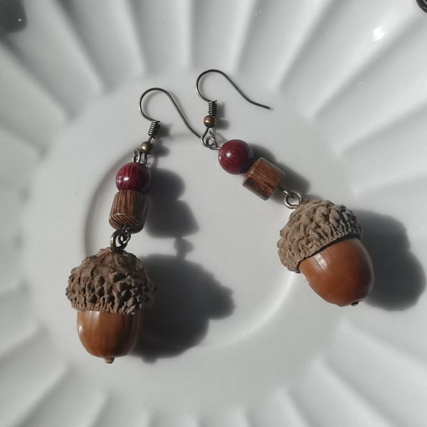 Acorn Earrings/ Acorn Dangle Earrings/ Fun Earrings/ Nature Wooden Earrings/ Vintage Acorn Earrings/ Handmade Jewelry