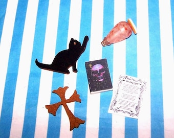 Halloween Bundle, 12th Scale Miniature, Dolls House, Diorama, Witches, By Mel, Lot, Set B