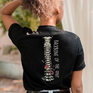 Gift for Nurse Healthcare Worker - Backbone of the Unit Hospital Worker Aid Shirt, Preceptor Charge RN Tshirt Er ICU Aide Tech T-Shirt Gift