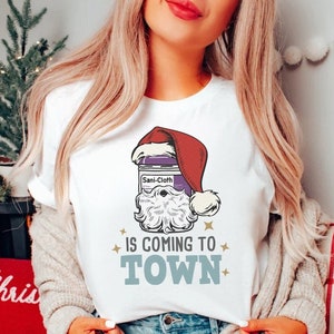 Funny Nurse Christmas Shirt - Nurse Aide Rn Aid Tech Medical Assistant Xmas Tshirt lpn Holiday Gift Er Icu Med Surg Picu Peds T-Shirt Tee