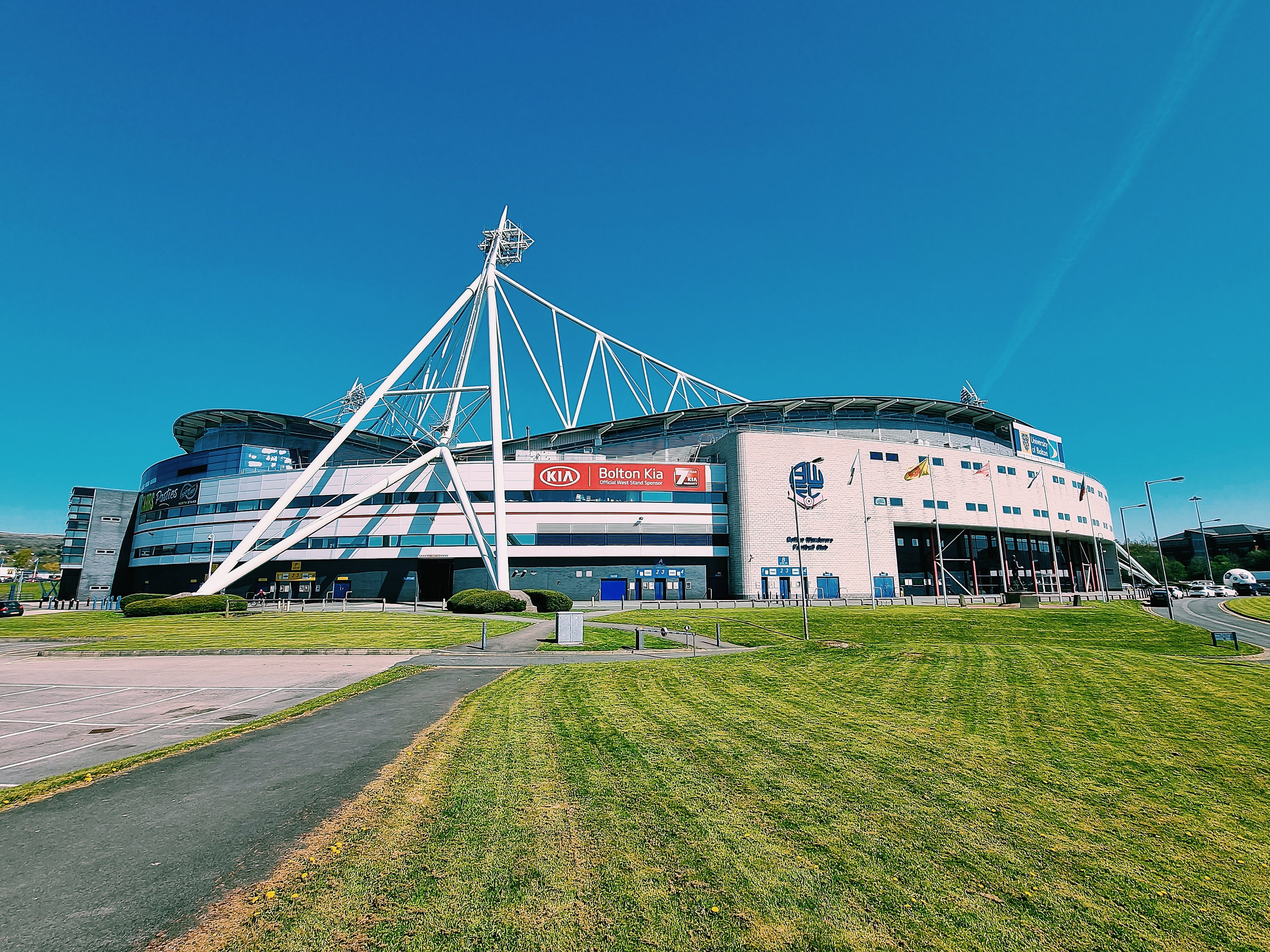 Coast to coast bolton reebok Clearance