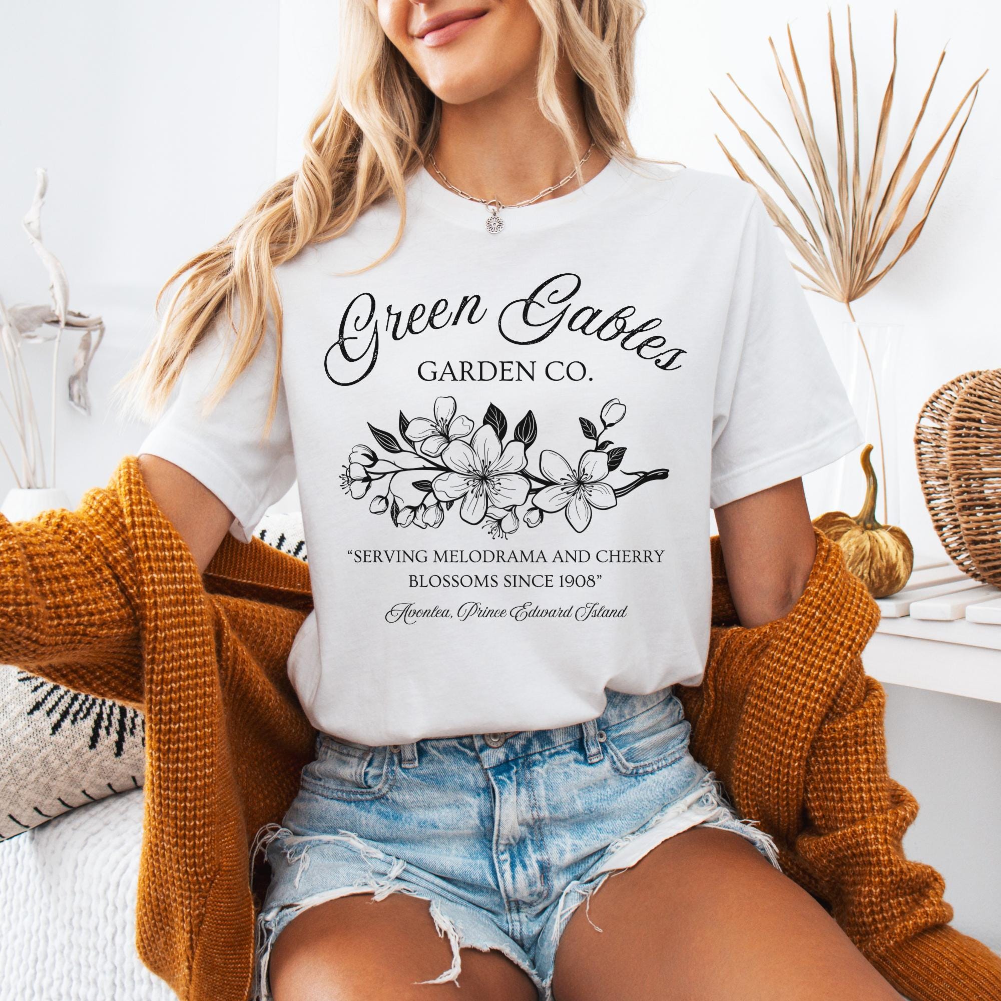 赤毛のアン Tシャツ | Green Gables Garden Co. - Etsy 日本