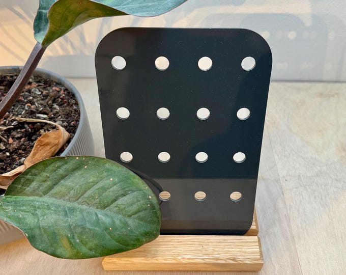 Ohrringständer / Ohringhalter aus Eiche (handgefertigt), Schmuck Display, Interior Design, Schmuckständer Holz