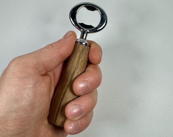 Flaschenöffner mit Nussbaumgriff, handgedrechselt