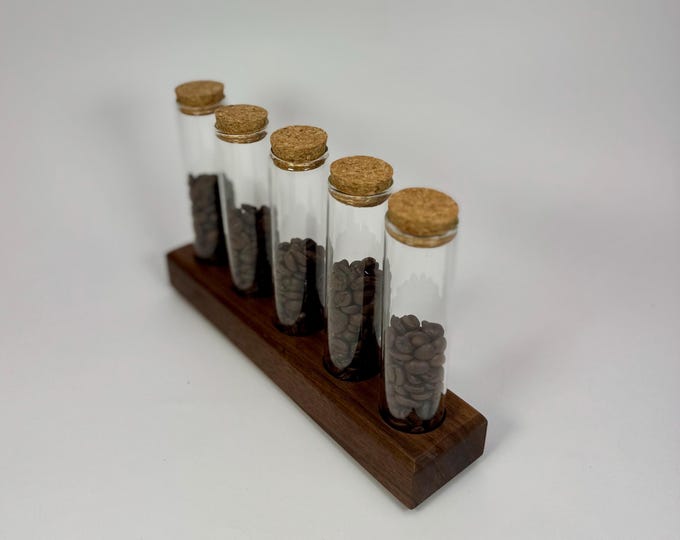 Single Dosing Station Espresso – 5 Gläschen – Nussbaum – Coffee Bean Organizer – Barista Zubehör - Speciality Coffee