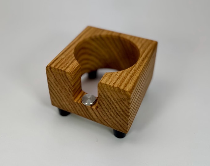 Tampstation aus Eiche für Siebträger | Handgefertigte Espresso Tampstation | E61 & Bezzera BZ kompatibel (uvm.!)